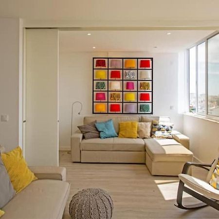 Magnificent 1 Bedroom Apartment With Views Over The Ocean 코스타 다 카파리카 외부 사진